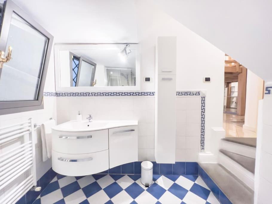 Apartment Oasi Di Relax: Con Giardino A