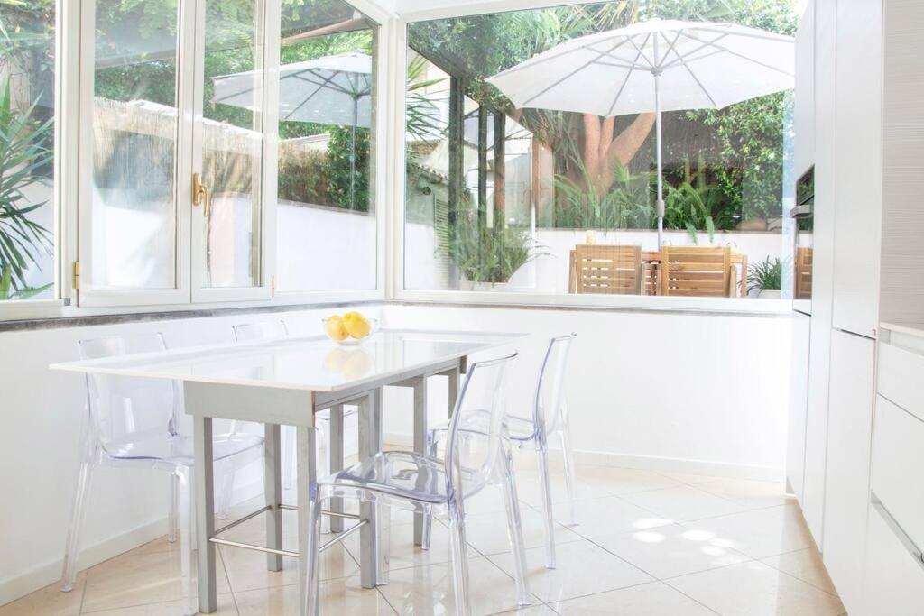 Oasi Di Relax: Con Giardino A Apartment *